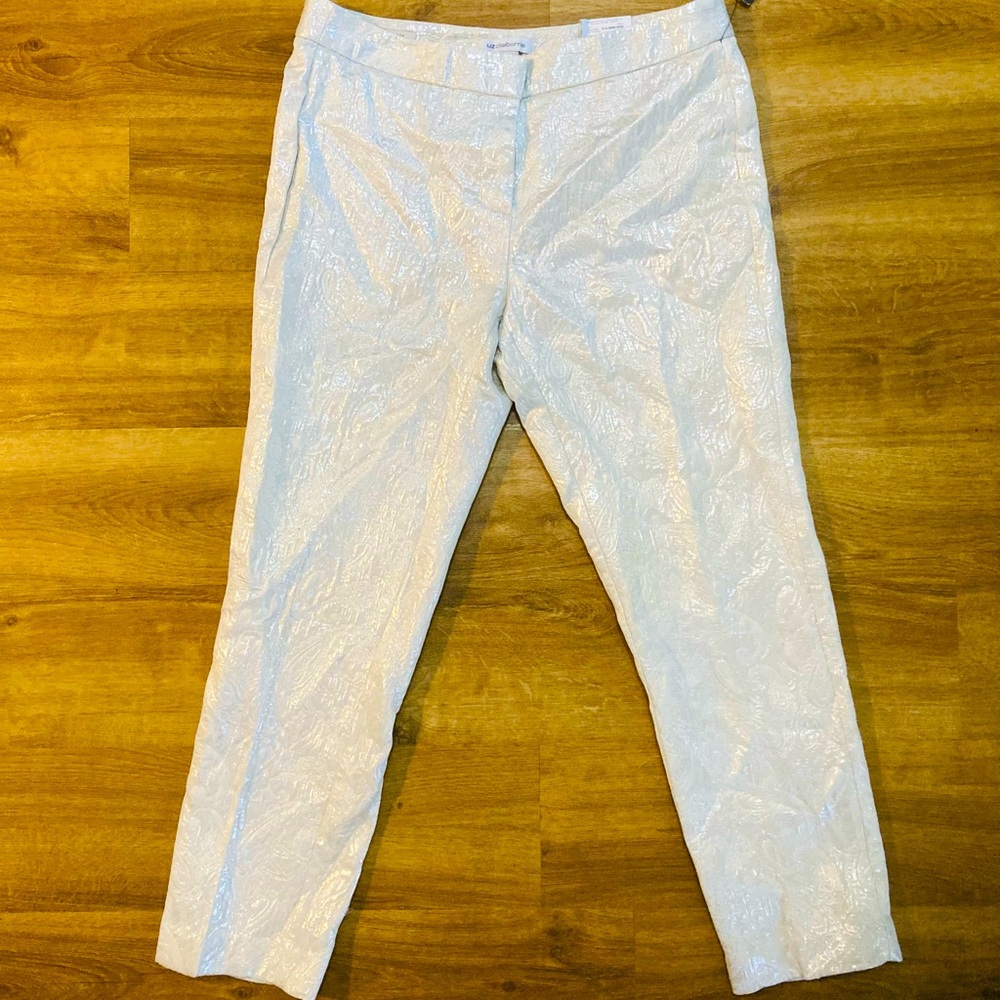 NWT Liz Claiborne EMMA ANKLE Slim Straight Size 8